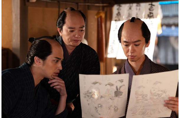 横浜流星、染谷将太、橋本淳「べらぼう～蔦重栄華乃夢噺～」第21話（C）NHK