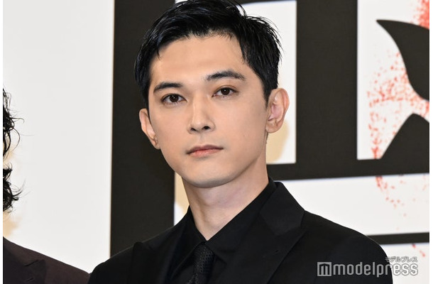 吉沢亮(C)モデルプレス