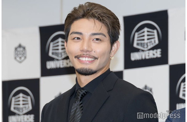 「DDTプロレス入団発表記者会見」に登場した武知海青（C）モデルプレス