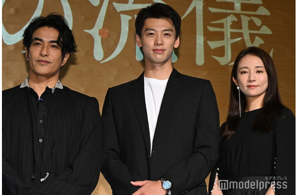 「看守の流儀」キャスト囲み会見に出席した北村一輝、竹内涼真、木村文乃（C）モデルプレス