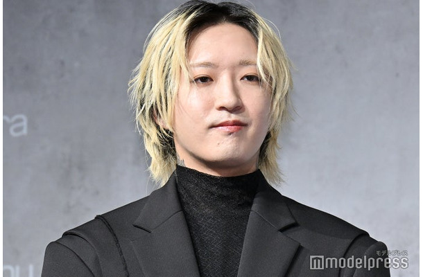 Ayase(C)モデルプレス