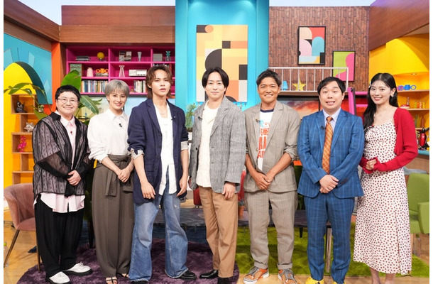 (左から)近藤春菜、ホラン千秋、上田竜也、櫻井翔、大久保嘉人、せいや、坂井仁香(C)日本テレビ