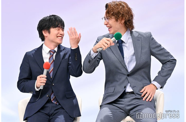 “結婚会見”と化した風間俊介、庄司浩平（C）モデルプレス