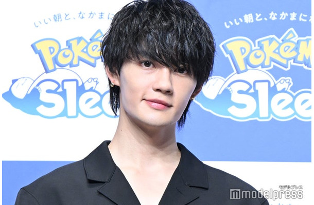『ポケモンスリープ』配信記念イベントに出席した佐野勇斗（C）モデルプレス