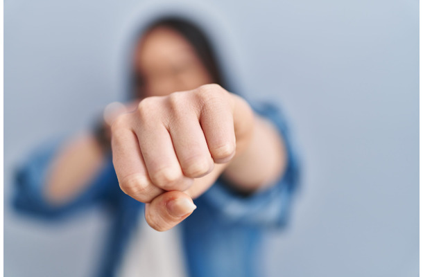 「子どもに手が出てしまう」のは昭和の価値観では普通!? 言うことを聞かない発達障害の娘と日々向き合い、自己嫌悪に苦しむこともあるけれど