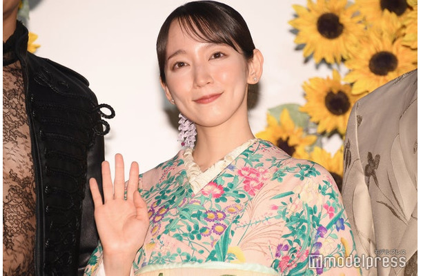 「九龍ジェネリックロマンス」初日舞台挨拶に出席した吉岡里帆（C）モデルプレス