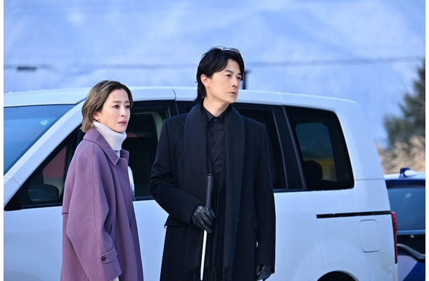 宮沢りえ、福山雅治（C）2025映画「ラストマン」製作委員会