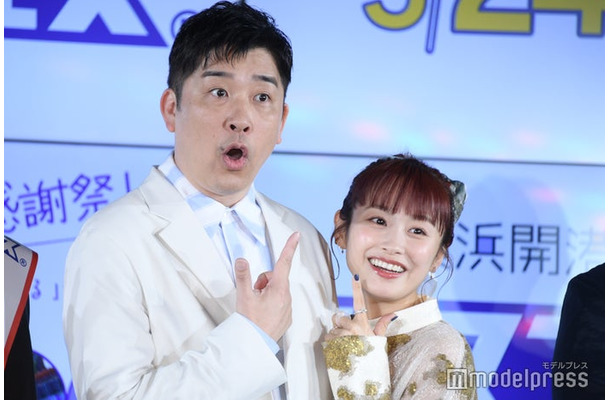 あべこうじ、高橋愛（C）モデルプレス