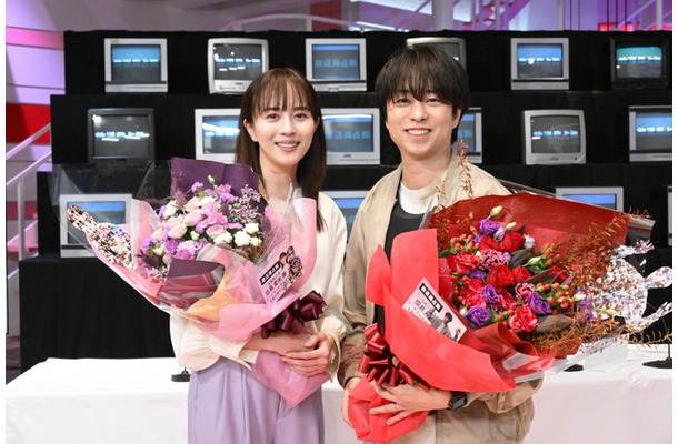 比嘉愛未、櫻井翔（C）日本テレビ