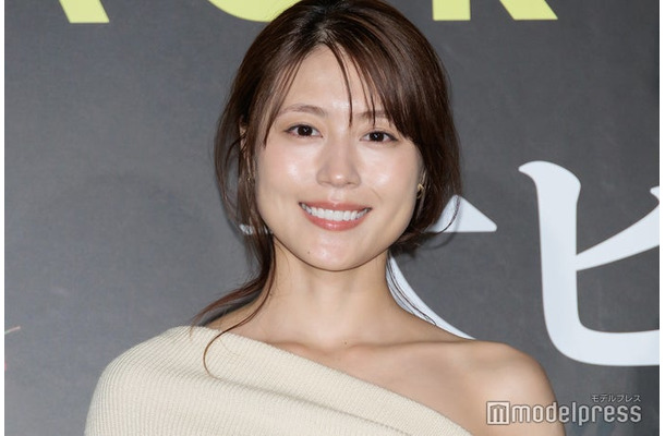 「ブラック・ショーマン」大ヒット御礼舞台挨拶に出席した有村架純（C）モデルプレス