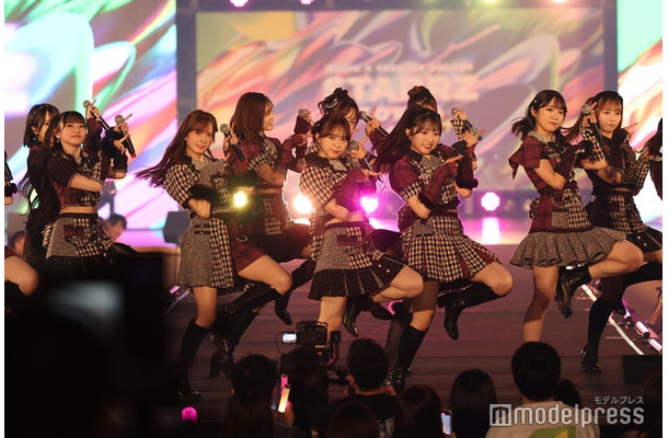 AKB48（C）モデルプレス