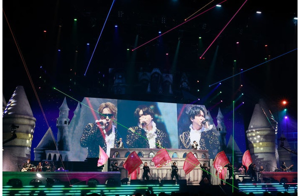 NEWS「NEWS LIVE TOUR 2025 変身」(提供写真)