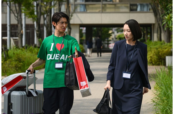 向井康二、波瑠「フェイクマミー」第4話(C)TBS