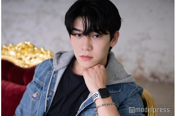 モデルプレスのインタビューに応じた中村匠吾さん(C)モデルプレス
