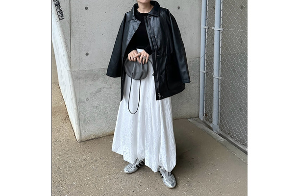 ひとクセベーシックが心地いい。人気インフルエンサー発「大人のおしゃコーデ」