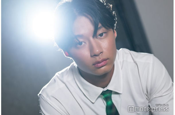 モデルプレスのインタビューに応じた榎田一王くん（C）モデルプレス