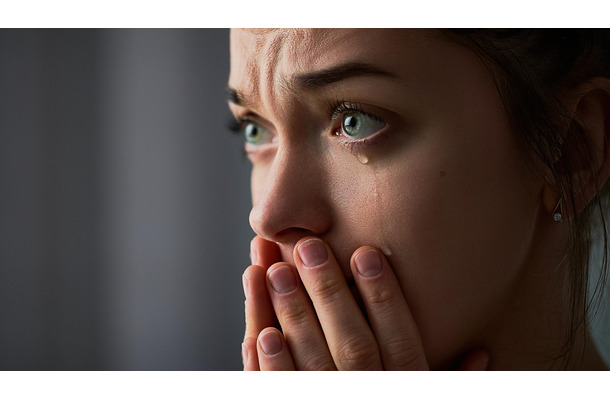 「拒めば激怒される」夫婦生活を”毎日”強要されたあげく、浮気まで。勝ち組だったはずの元モデル妻が味わった“地獄の結婚”とは