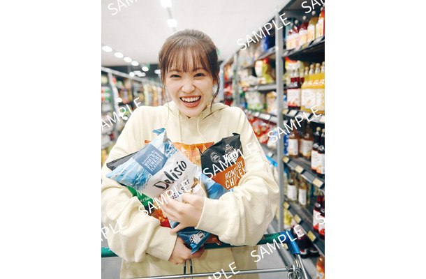 松田里奈1st写真集「まつりの時間」特典ポストカード:HMV 撮影/北浦敦子