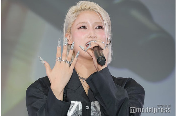 「ネイルオブザイヤー2025」を受賞したMOMOKA(C)モデルプレス