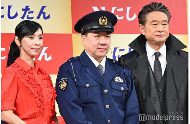 イベントに出席した（左から）黒木瞳、西村誠司氏、船越英一（C）モデルプレス