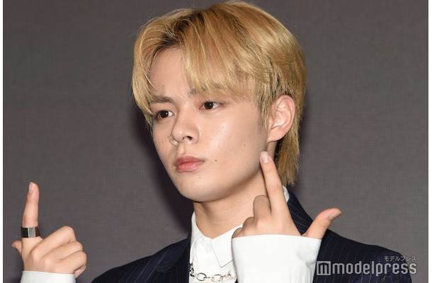 鶴房汐恩 （C）モデルプレス