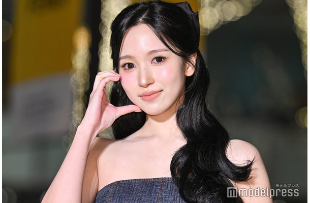 「表参道 フェンディ イルミネーション 2025」点灯式に出席したミナ(C)モデルプレス