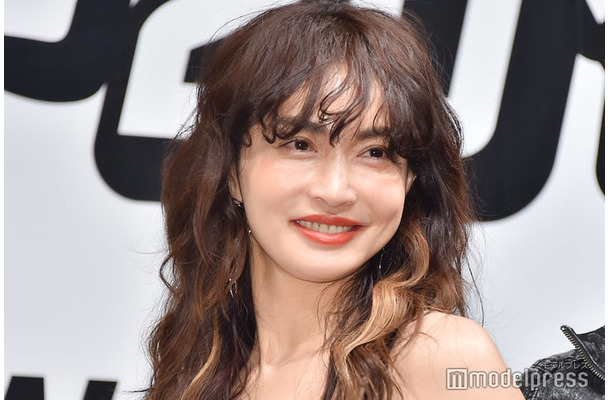 長谷川京子(C)モデルプレス