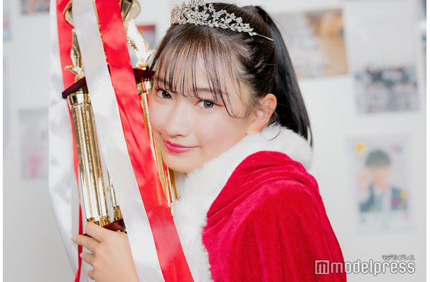 「JCミスコン2025」グランプリに輝いたほのさん（C）モデルプレス