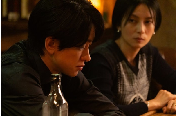 横山裕、柴咲コウ（C）AbemaTV,Inc.