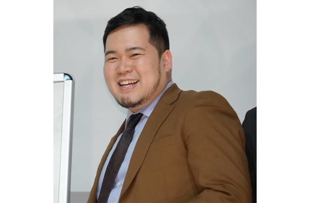 令和ロマン・松井ケムリ「バランスも凄かった」自身が使用したい爽やか香水をチョイス