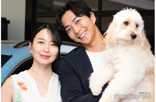 岩間恵、友永真也、クレア(C)モデルプレス