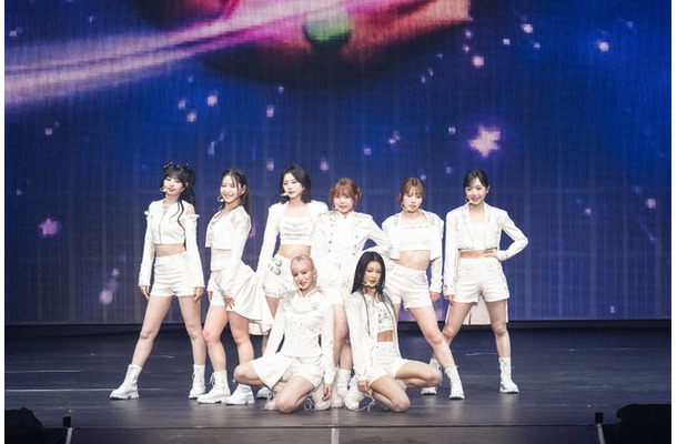 ME:I（前列左から）SUZU、MIU（後列左から）RINON、MOMONA、KOKONA、TSUZUMI、AYANE、KEIKO（C）LAPONE GIRLS　撮影／高田梓 ハタサトシ