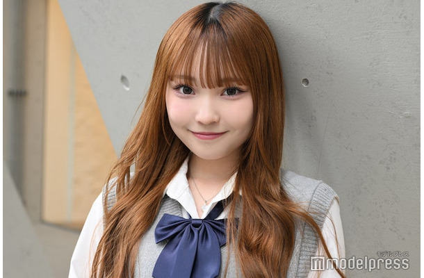 相塲星⾳(C)モデルプレス