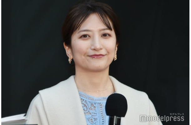 笹崎里菜アナウンサー(C)モデルプレス