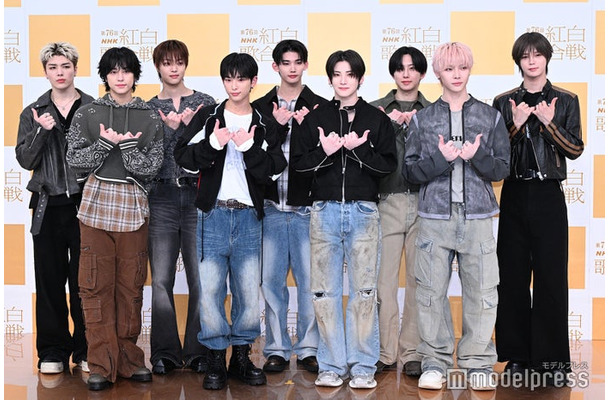 （後列左から）MAKI（マキ）、EJ（ウィジュ）、JO（ジョウ）、FUMA（フウマ）、K（ケイ）（前列左から）TAKI（タキ）、HARUA（ハルア）、YUMA（ユウマ）、NICHOLAS（ニコラス）／&TEAM（C）モデルプレス