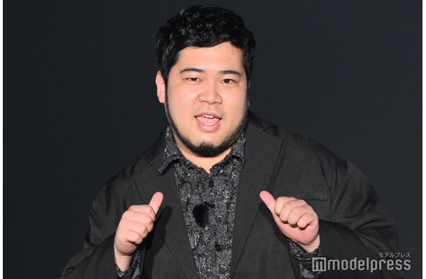 松井ケムリ（C）モデルプレス