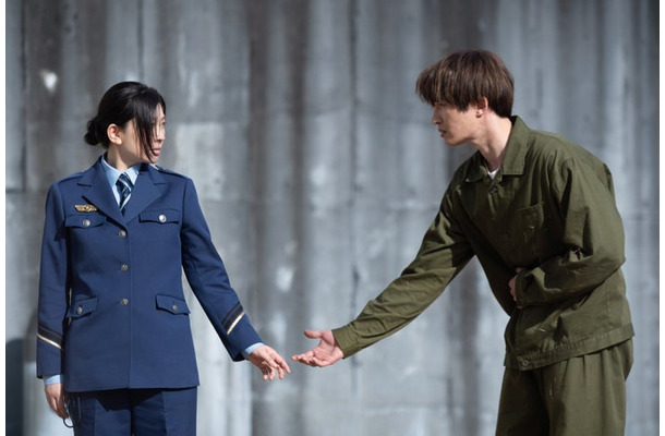 篠原涼子、ジェシー「パンチドランク・ウーマン　−脱獄まであと××日−」第1話（C）日本テレビ