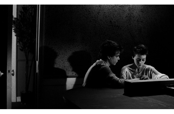 『ボーイ・ミーツ・ガール 4Kレストア版』