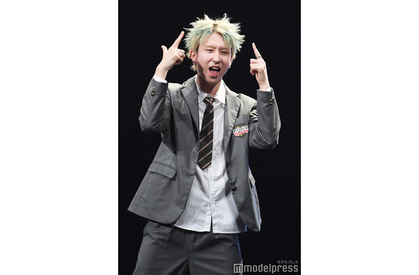 MON7A（C）モデルプレス