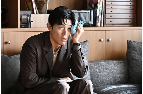 鈴木亮平「リブート」第2話（C）TBS