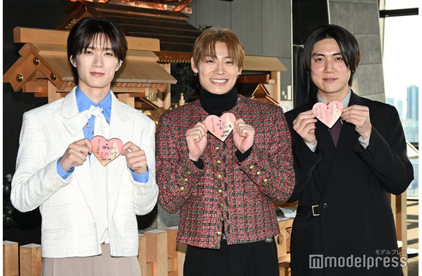 山中柔太朗、高松アロハ、八重樫風雅監督（C）モデルプレス