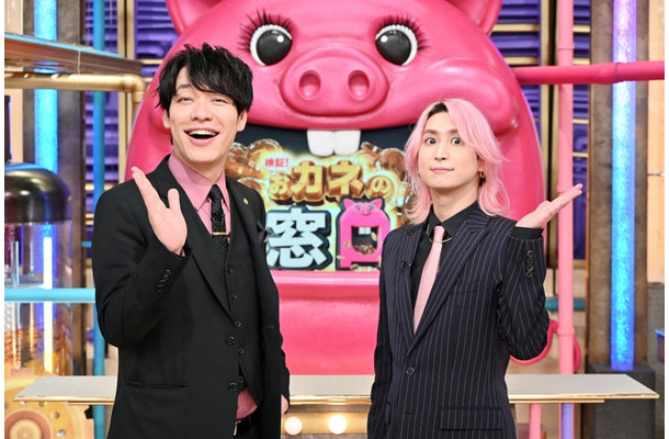 川島明、佐久間大介（C）TBS
