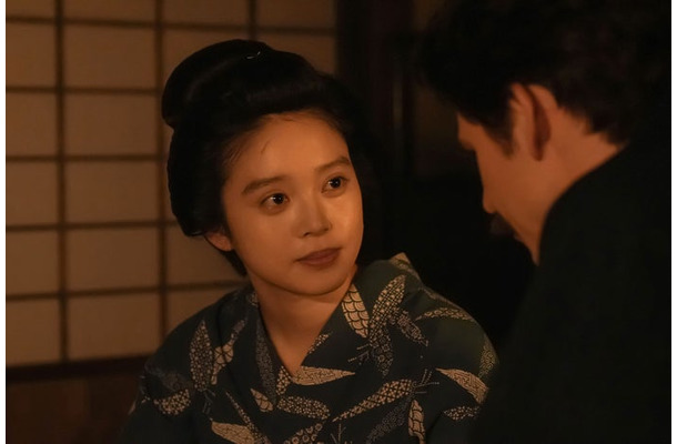 高石あかり、トミー・バストウ「ばけばけ」第90話（C）NHK