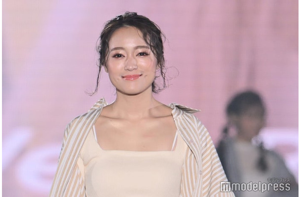 chay(C)モデルプレス