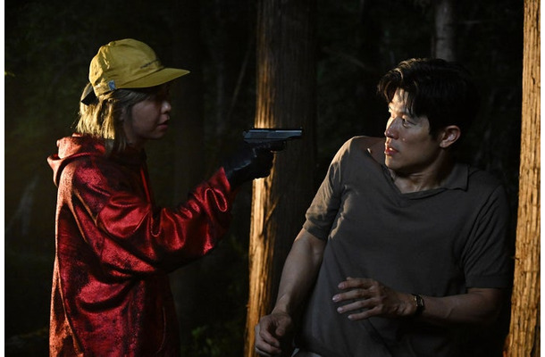 藤澤涼架、鈴木亮平「リブート」第4話(C)TBS