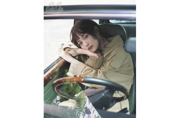 山下美月（画像提供：小学館）