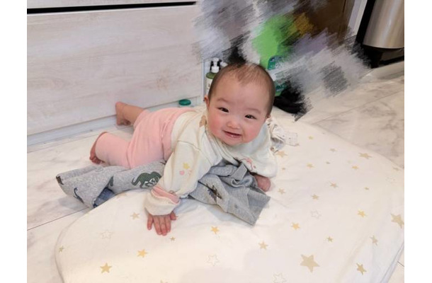 辻希美、次女のキュートなにっこりSHOT公開＆最近ハマっているメニュー明かす「毎日焼いてます 笑。」