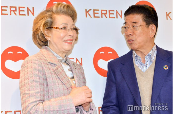 西川ヘレン、西川きよし(C)モデルプレス