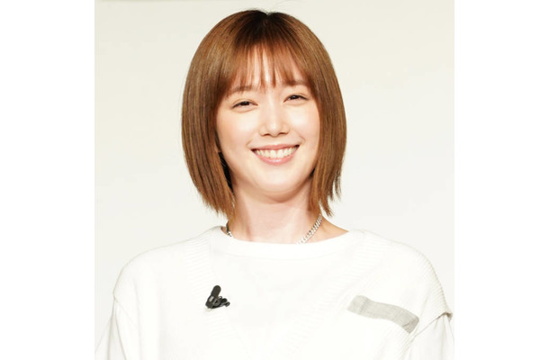 本田翼「何度もお世話に」紫外線対策＆トーンアップに！愛用のUV下地を紹介