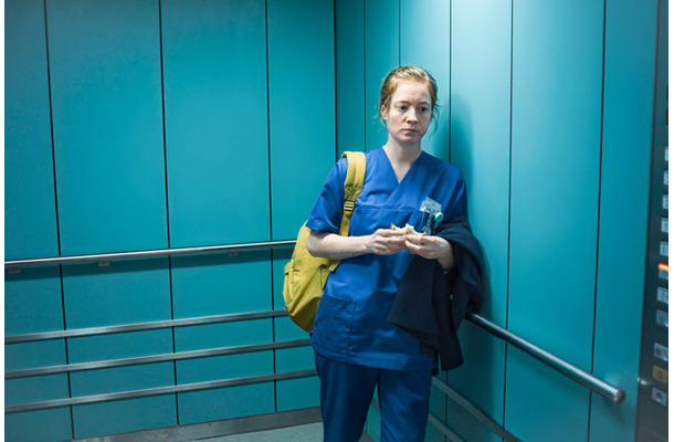 『ナースコール』© 2025 Zodiac Pictures Ltd / MMC Zodiac GmbH